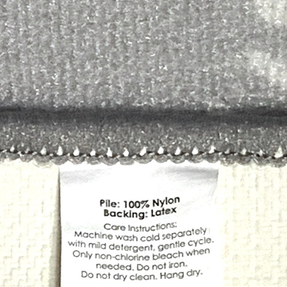 Gnome Snowflake Rug Simply Holiday Christmas Winter Unique Decor Accent Red Gray - Picture 9 of 16